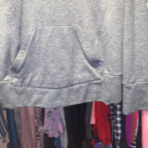 adidas Gray Hoodie pockets draw string see photos very comfy warm size Medium - Picture 4 of 7